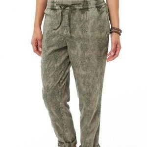 O’Neill green detailed joggers